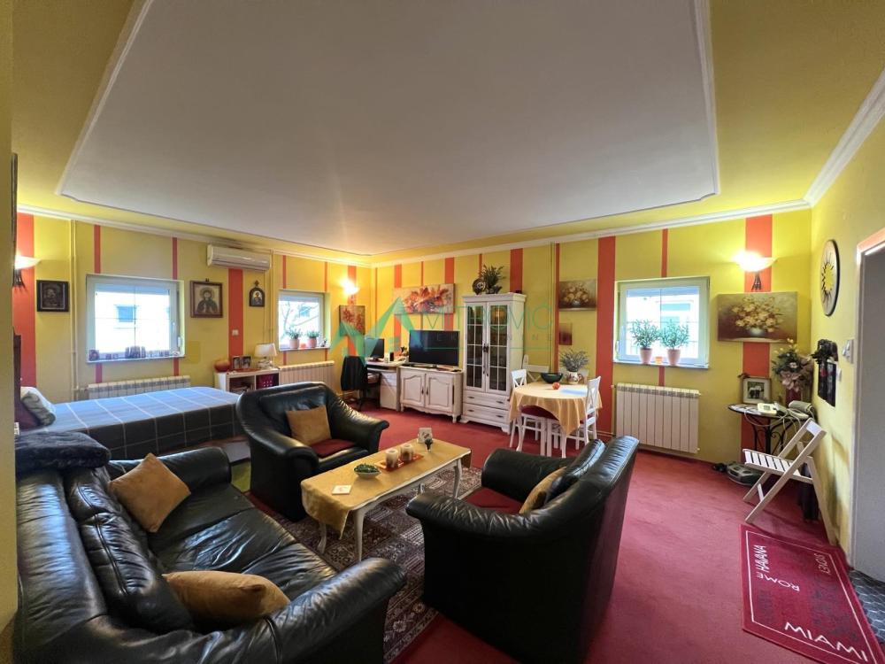 Slika 9 -  Kuća na prodaju, 171m2, 185.400€