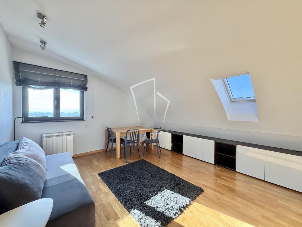 Slika 8 - Vilovskog, Petosoban stan za izdavanje, 64m2, 1.900€