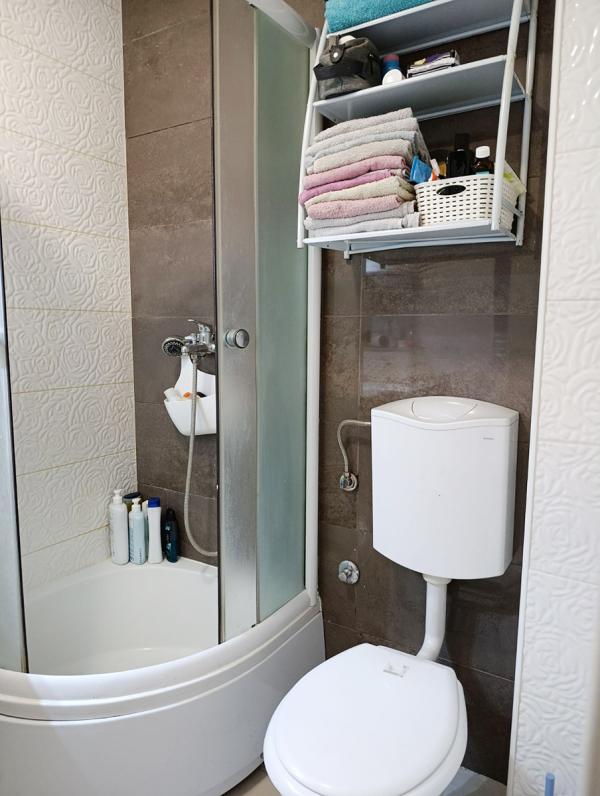 Slika 11 - Jovanke Radakovic, Dvosoban stan na prodaju, 50m2, 138.000€