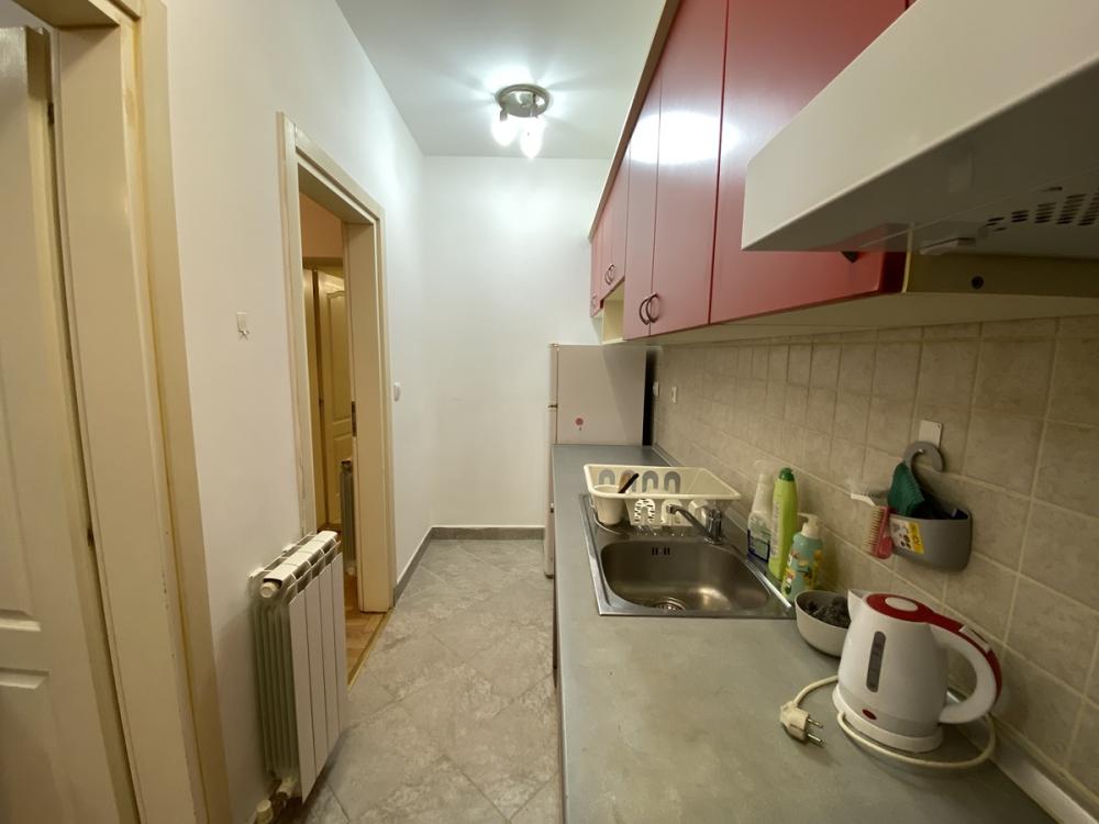 Slika 3 - Juzni bulevar, Dvoiposoban stan za izdavanje, 60m2, 700€