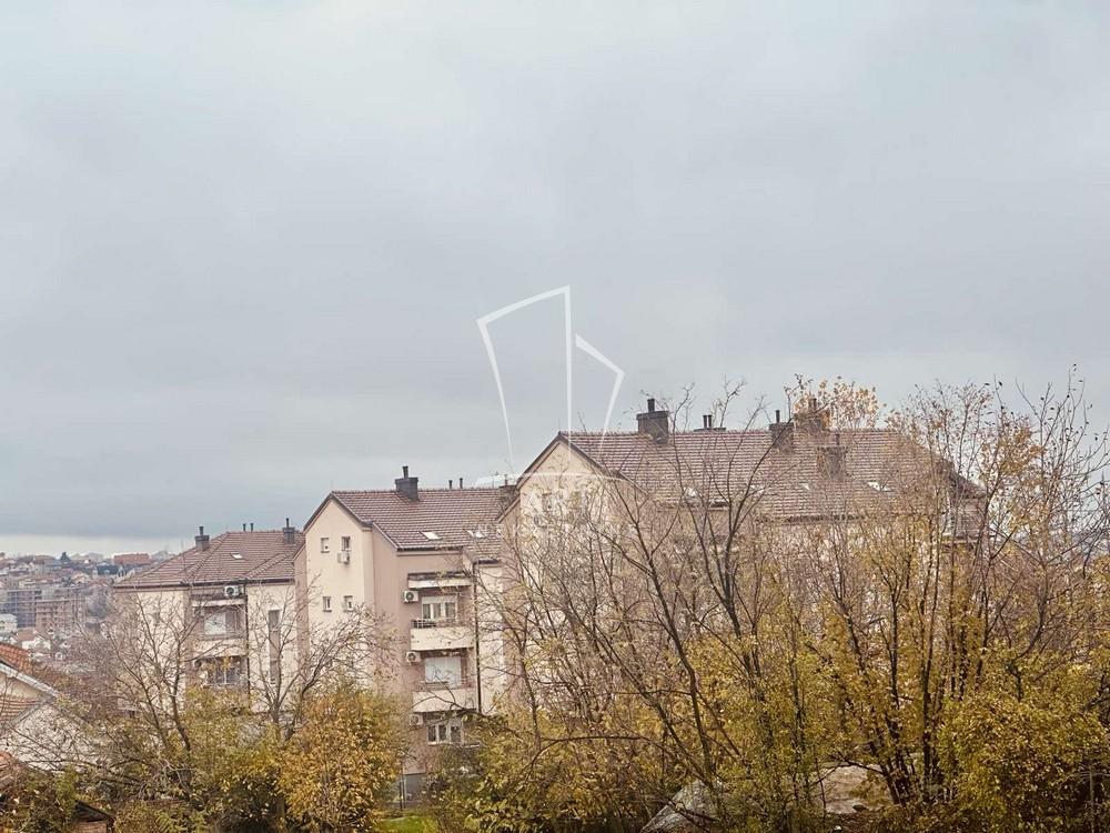 Slika 2 -  Plac na prodaju, Zvezdara, Mali Mokri Lug, 170.750€