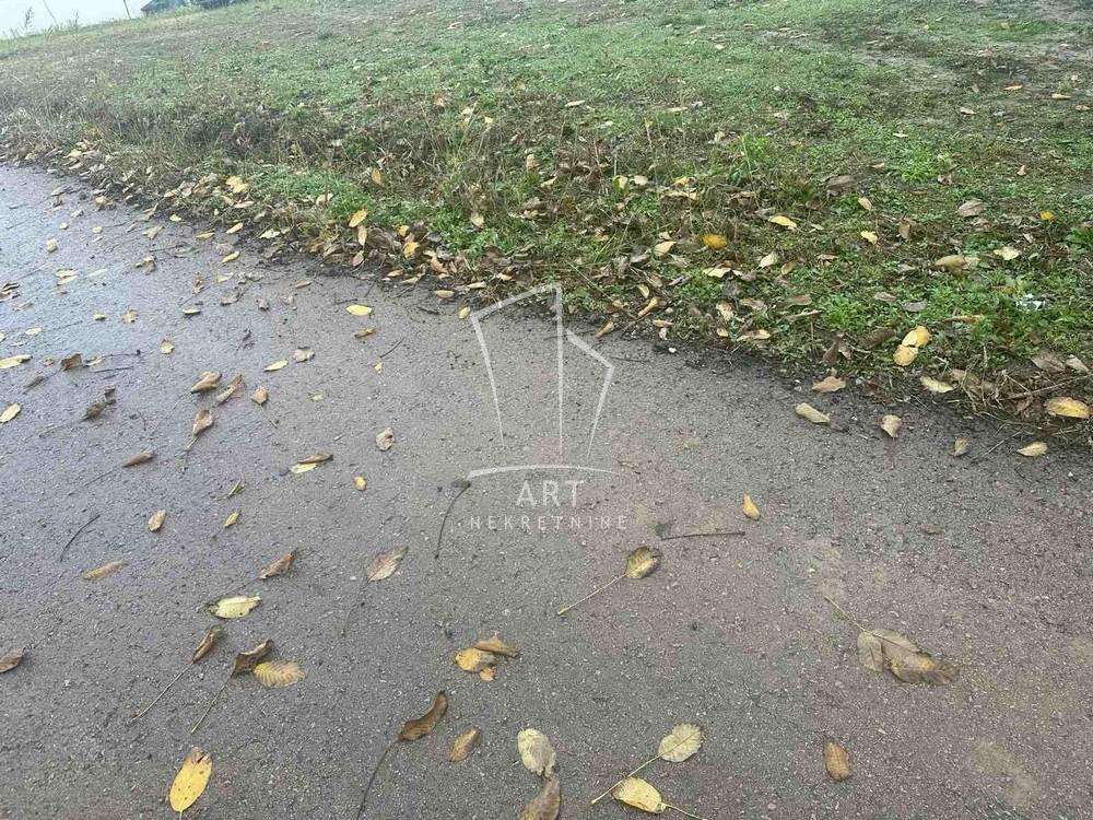 Slika 3 -  Plac na prodaju, Zvezdara, Mali Mokri Lug, 170.750€