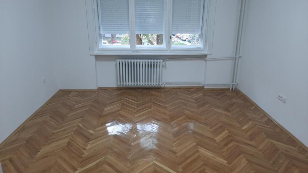 Glavna slika -Trosoban stan za izdavanje, 105m2, 750€