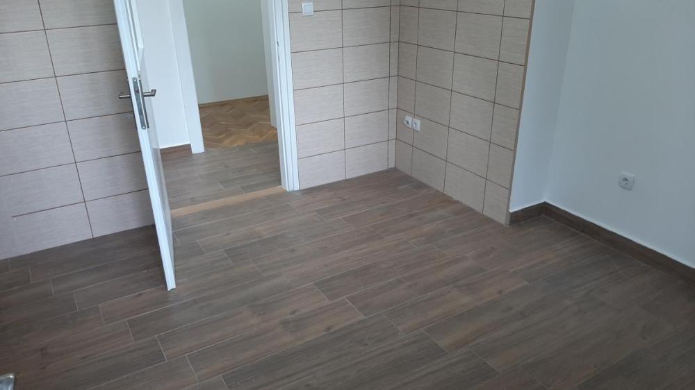 Slika 9 - Trosoban stan za izdavanje, 105m2, 750€