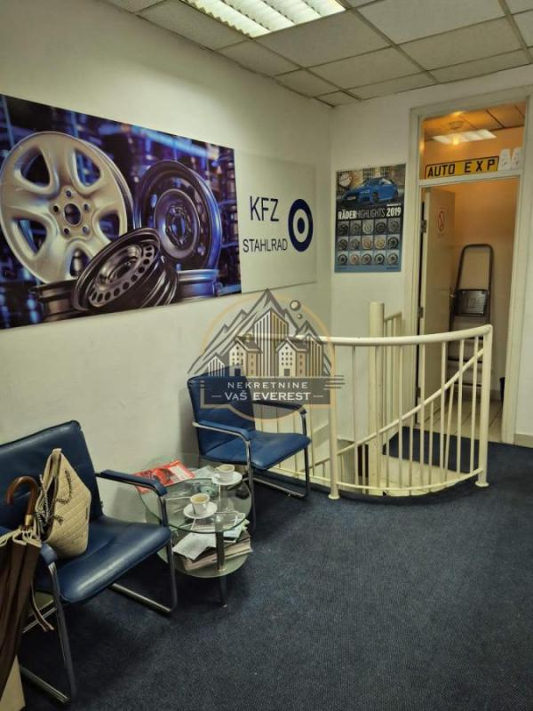 Slika 4 - Bulevar Mihajla Pupina,  Lokal na prodaju, 40m2, 130.000€