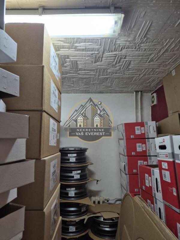 Slika 2 - Bulevar Mihajla Pupina,  Lokal na prodaju, 40m2, 130.000€