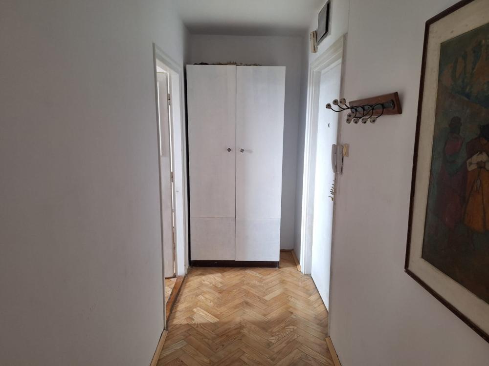 Slika 0 - Filipa Višnjića, Dvosoban stan za izdavanje, 56m2, 460€