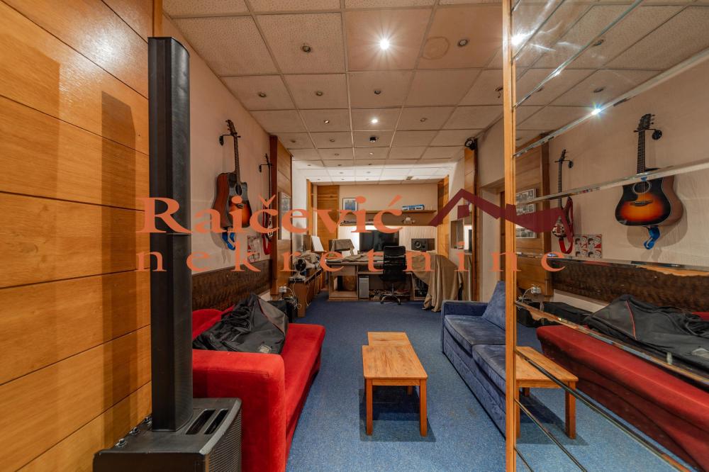 Slika 3 - Obilicev venac,  Lokal na prodaju, 45m2, 108.000€