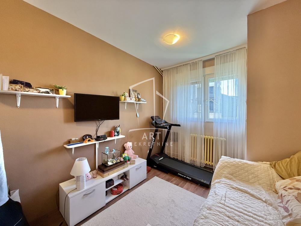 Slika 9 - Stevana Opačića, Troiposoban stan na prodaju, 83m2, 189.000€