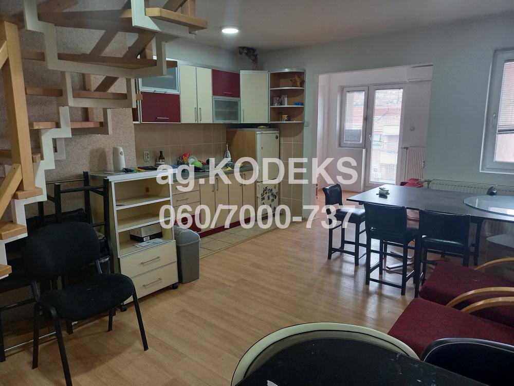 Glavna slika -Petosoban stan na prodaju, 118m2, 109.000€