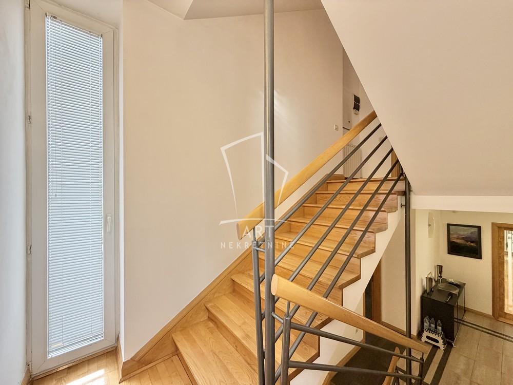 Slika 7 - Svetog Nauma,  Kuća na prodaju, 634m2, 1.850.000€