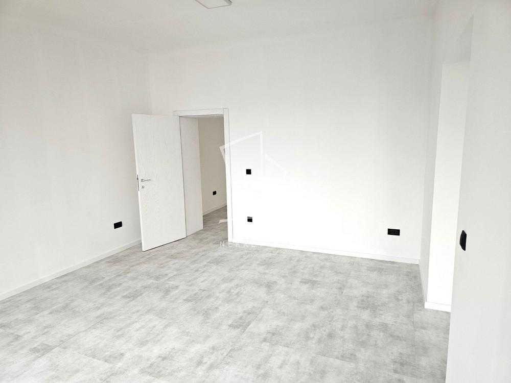 Slika 5 - Bulevar Kralja Aleksandra,  Lokal za izdavanje, 103m2, 1.500€