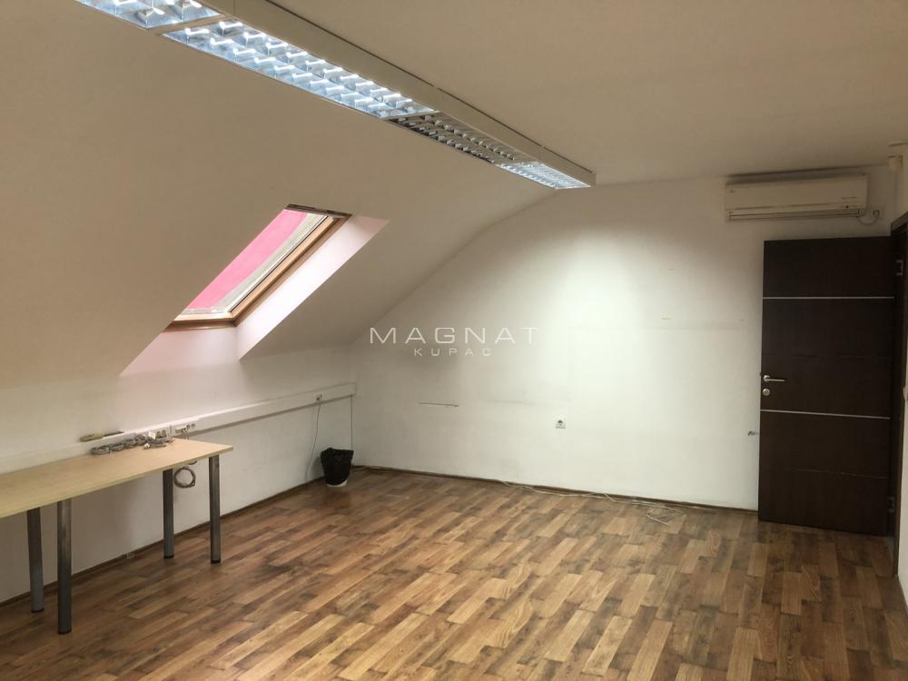 Slika 8 - Japanska,  Lokal za izdavanje, 230m2, 2.300€