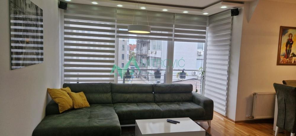 Slika 1 - Trosoban stan za izdavanje, 74m2, 1.000€