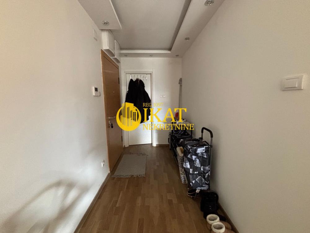 Slika 3 - Dvoiposoban stan na prodaju, 71m2, 345.000€