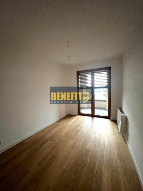 Slika 2 - Četvorosoban stan na prodaju, 113m2, 341.000€