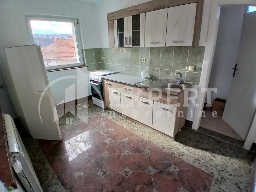 Slika 6 - Bulevar svetog cara,  Lokal za izdavanje, 152m2, 500€