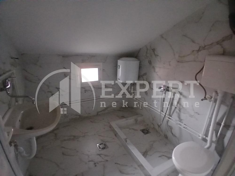 Slika 8 - Đerdapska, Četvorosoban stan na prodaju, 93m2, 125.000€