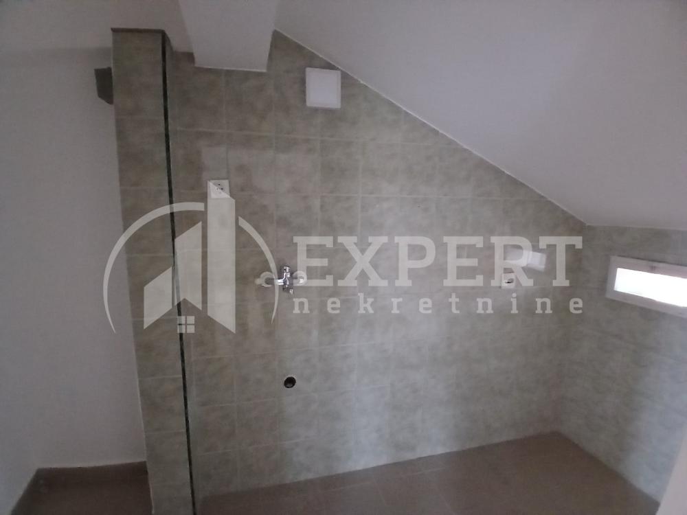 Slika 5 - Đerdapska, Četvorosoban stan na prodaju, 93m2, 125.000€