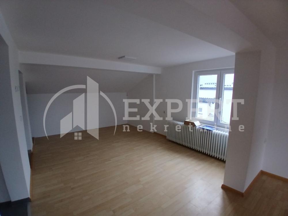 Slika 2 - Đerdapska, Četvorosoban stan na prodaju, 93m2, 125.000€