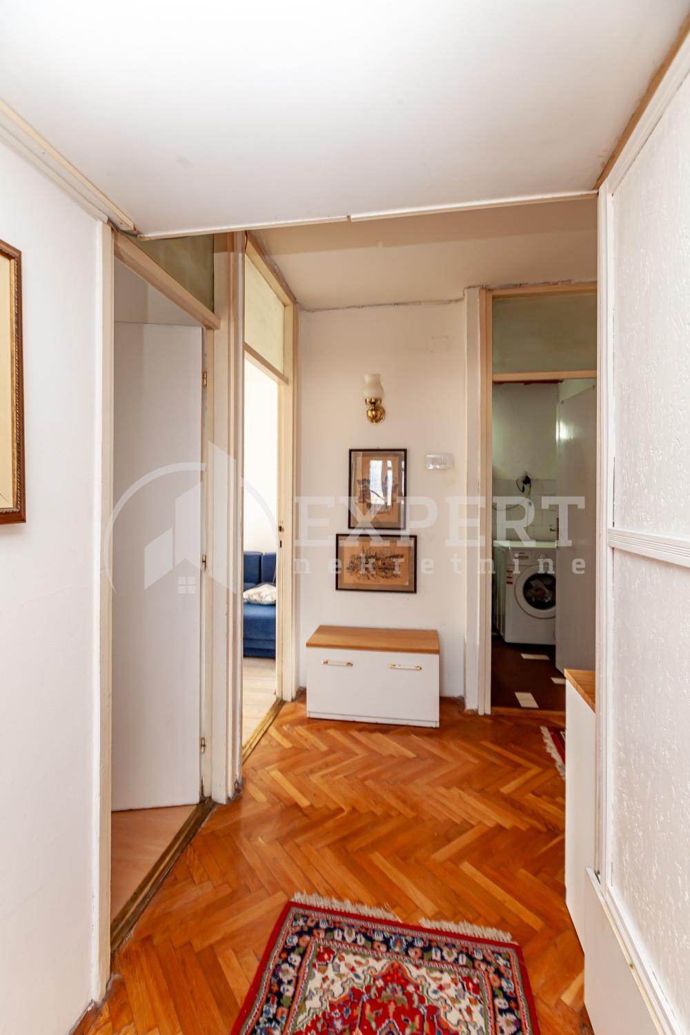 Slika 11 - Bulevar dr Zorana, Trosoban stan na prodaju, 69m2, 128.750€