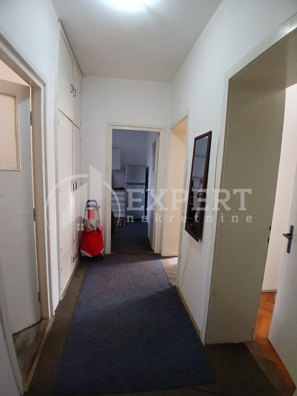 Slika 6 - Obrenovićeva, Dvosoban stan za izdavanje, 60m2, 300€