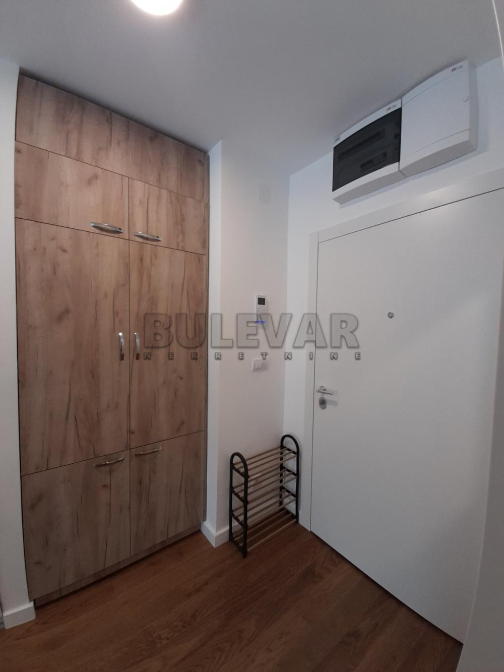 Slika 9 - Blagoja Parovića,  Stan za izdavanje, 34m2, 400€