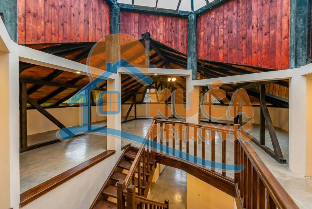 Slika 11 - Rujnička 5. prilaz,  Lokal na prodaju, 1200m2, 430.000€