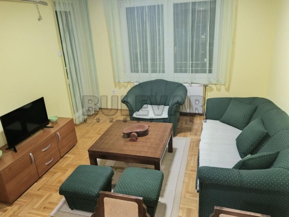 Glavna slika -Naserova, Dvoiposoban stan za izdavanje, 70m2, 350€