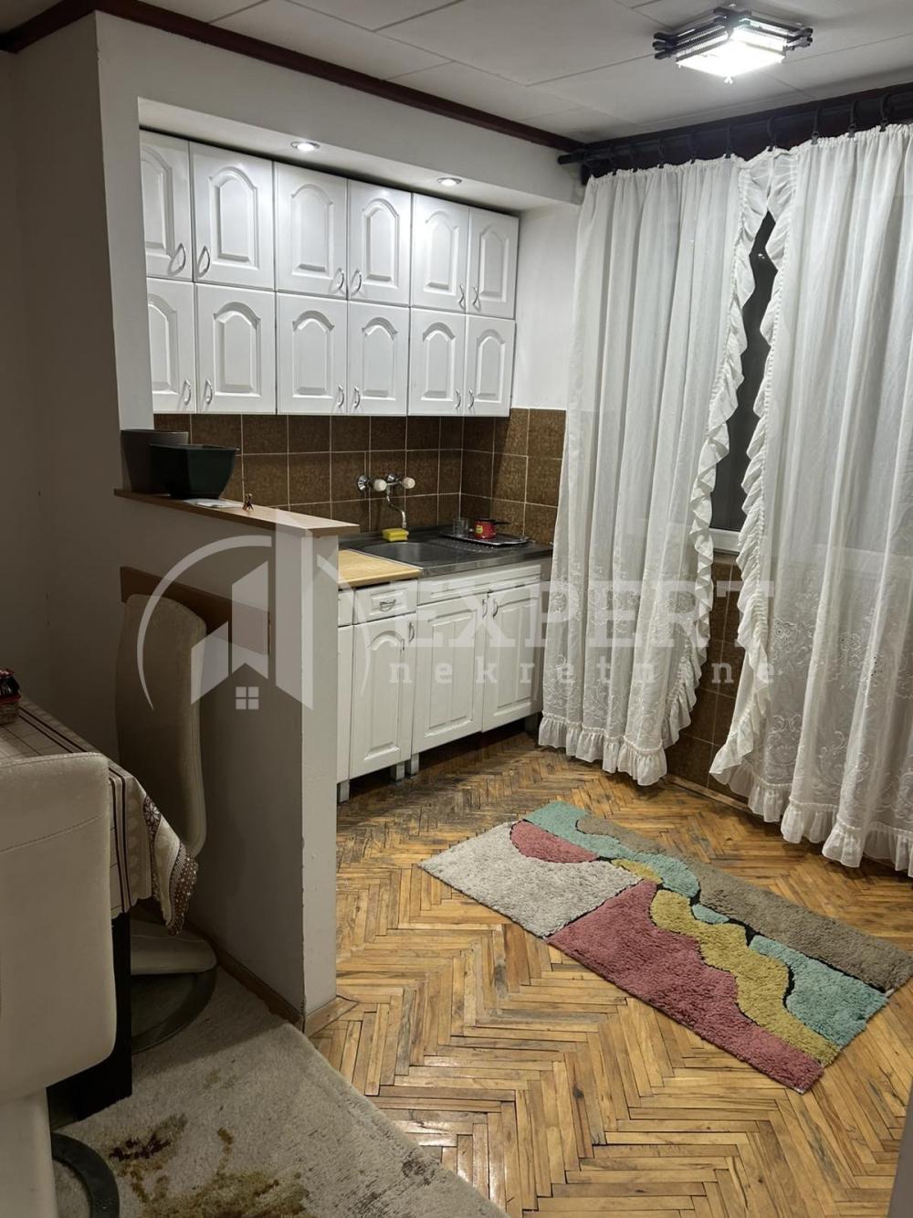 Slika 4 - Nikole Pašića, Jednoiposoban stan za izdavanje, 50m2, 280€