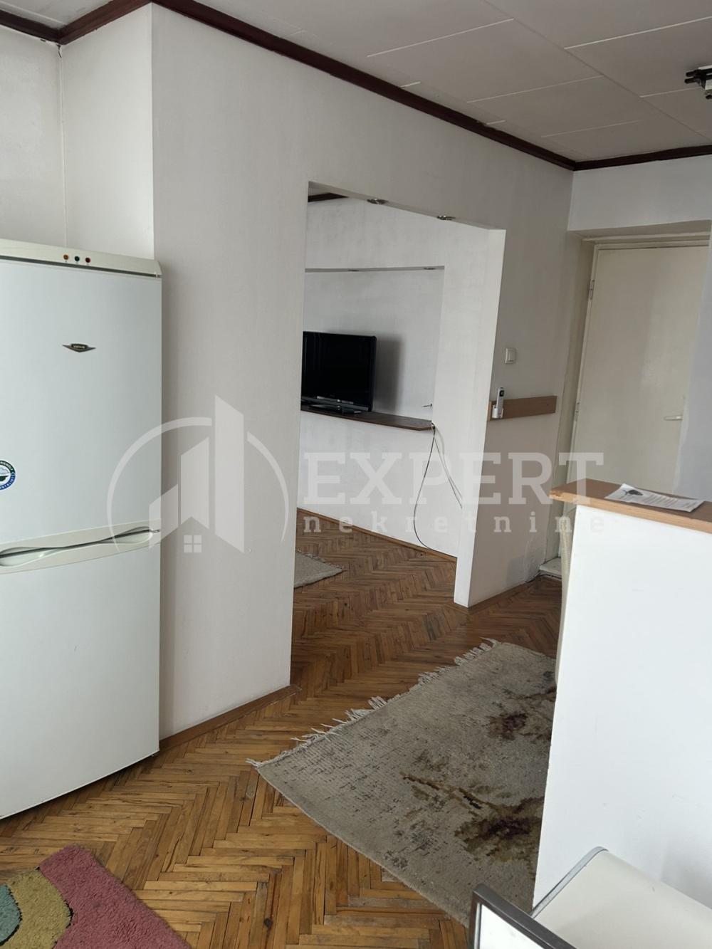 Slika 8 - Nikole Pašića, Jednoiposoban stan za izdavanje, 50m2, 280€