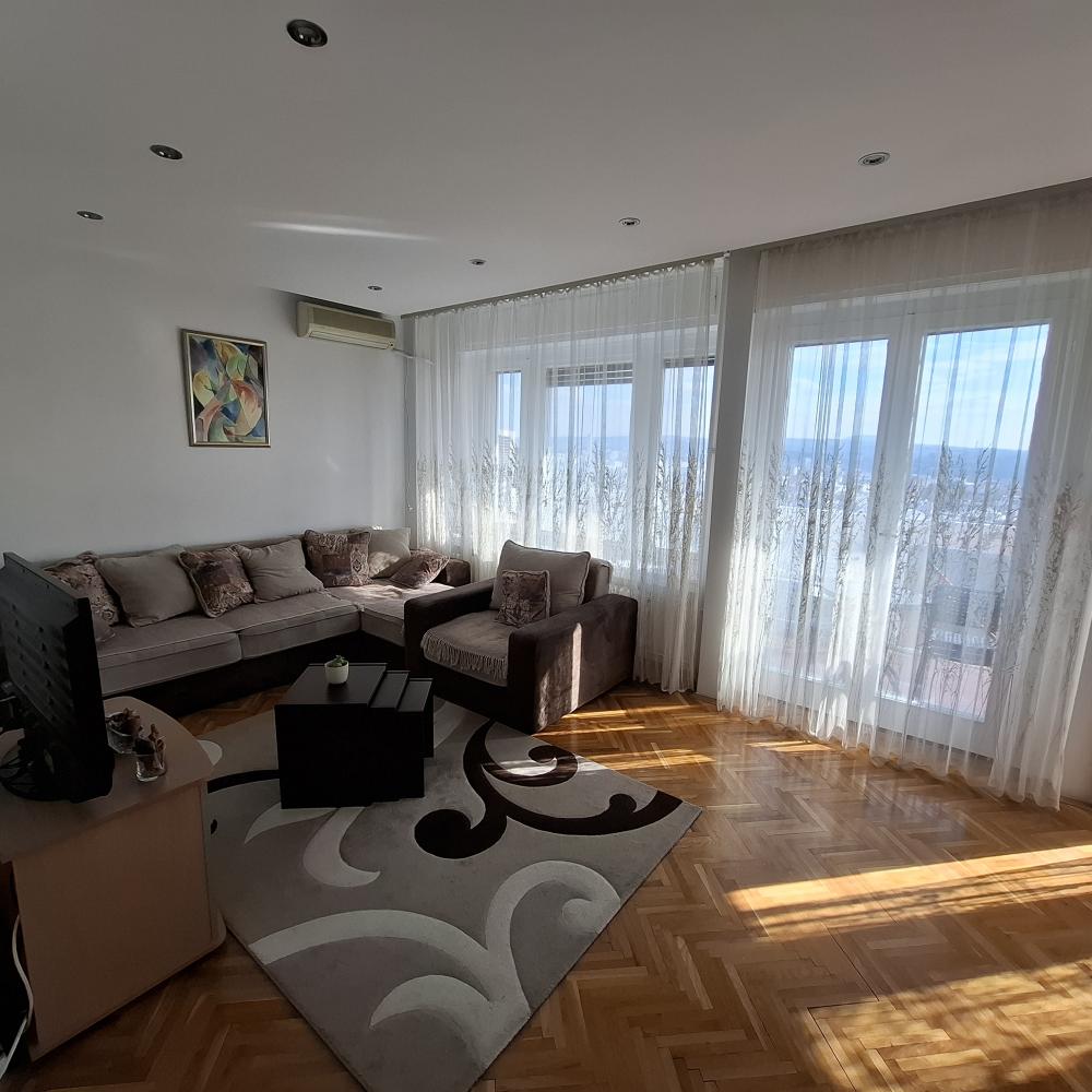 Slika 1 - Mileševska, Trosoban stan za izdavanje, 68m2, 1.000€