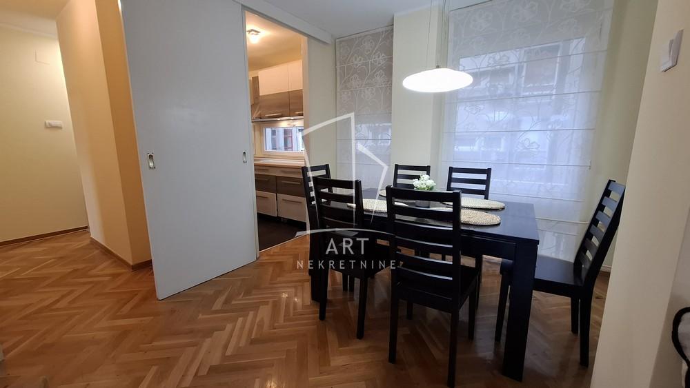 Slika 9 - Bulevar Milutina Milankovića, Trosoban stan za izdavanje, 70m2, 1.000€