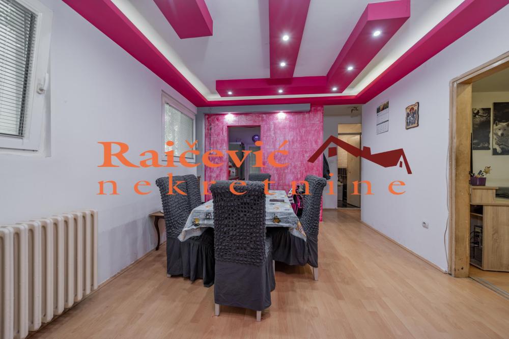 Slika 5 - Omladinskih brigada, Trosoban stan na prodaju, 98m2, 275.000€