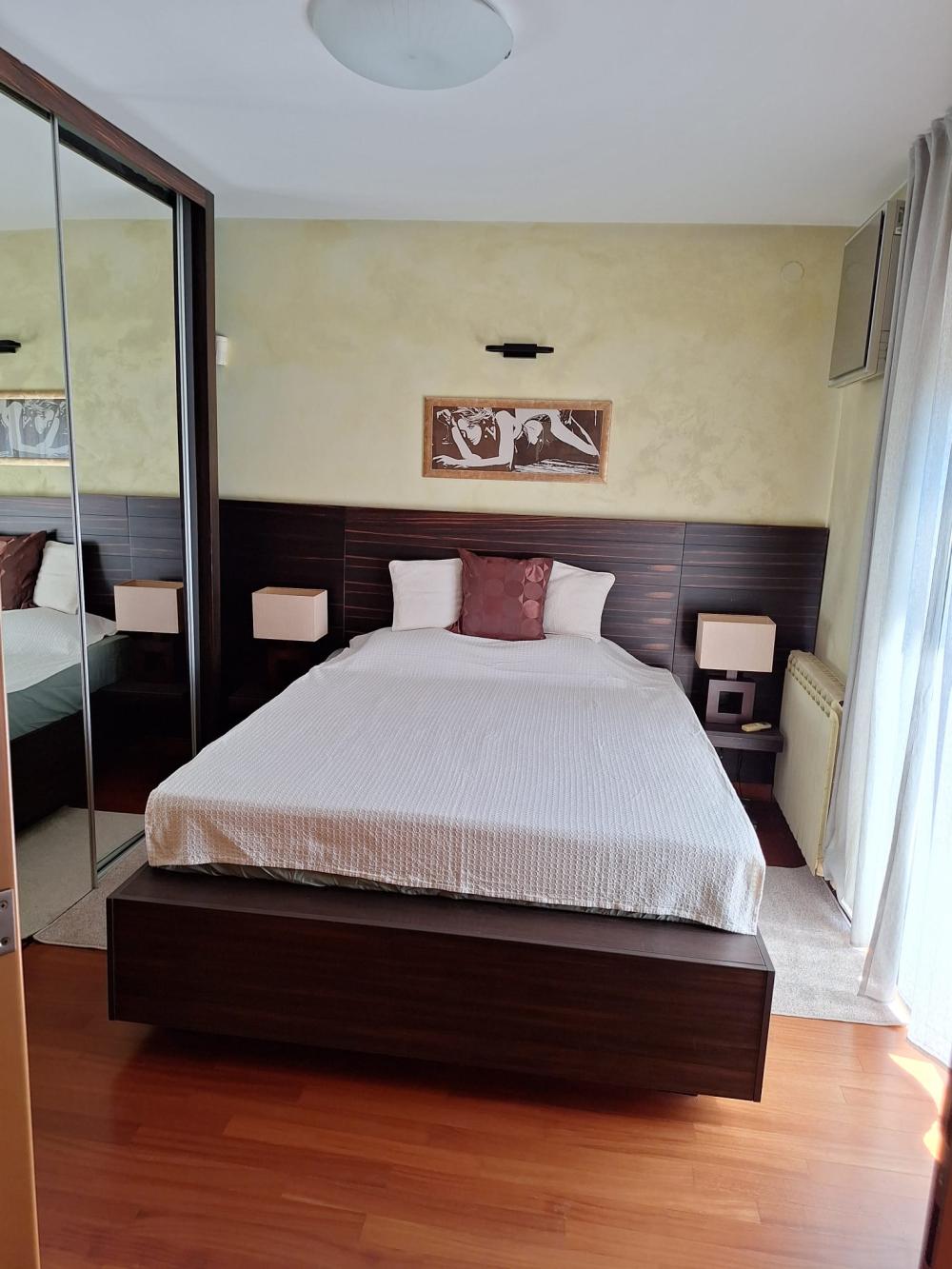 Slika 8 - Patrijarha Varnave, Trosoban stan za izdavanje, 90m2, 1.300€