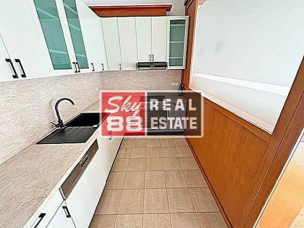 Slika 5 - Kuća za izdavanje, 350m2, 3.700€