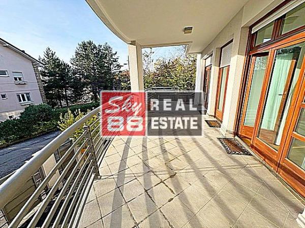 Slika 1 - Kuća za izdavanje, 350m2, 3.700€