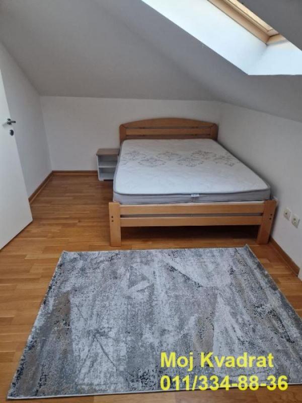 Slika 4 - Trosoban stan za izdavanje, 90m2, 700€