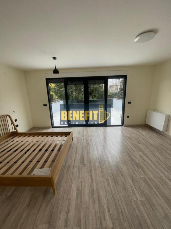 Slika 6 -  Kuća za izdavanje, 360m2, 3.500€