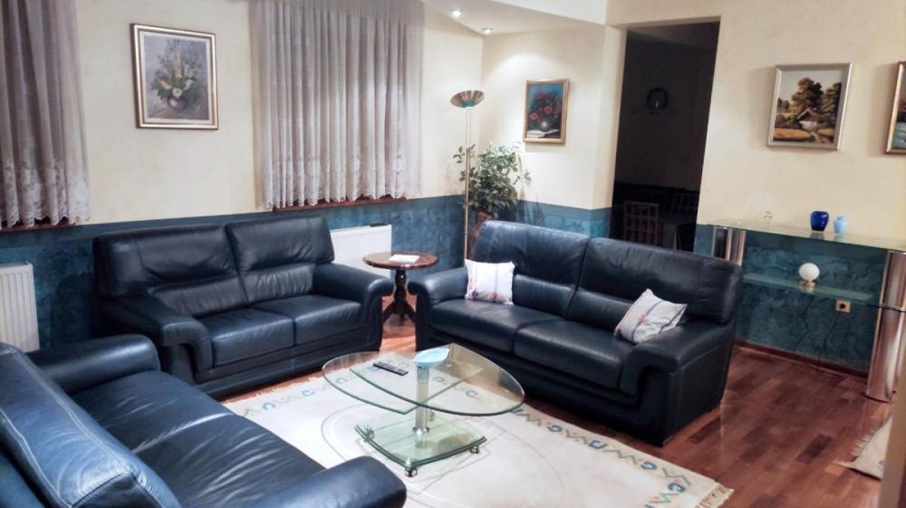 Glavna slika -Trosoban stan za izdavanje, 89m2, 800€