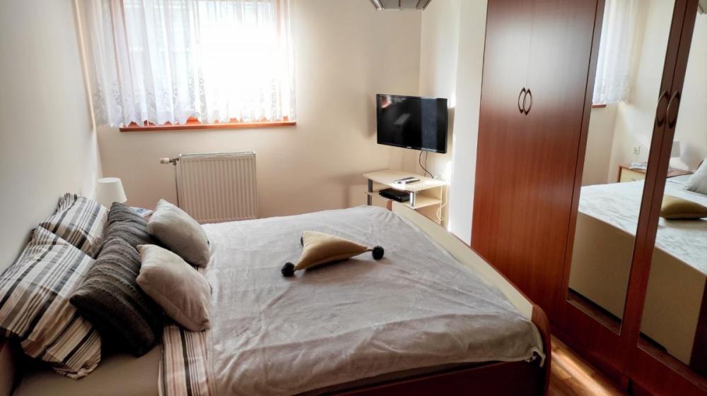 Slika 2 - Trosoban stan za izdavanje, 89m2, 800€