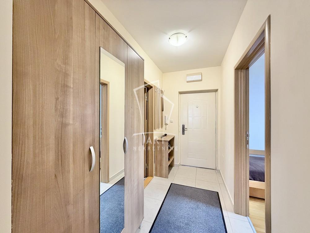 Slika 7 - Narodne omladine, Trosoban stan na prodaju, 49m2, 115.000€