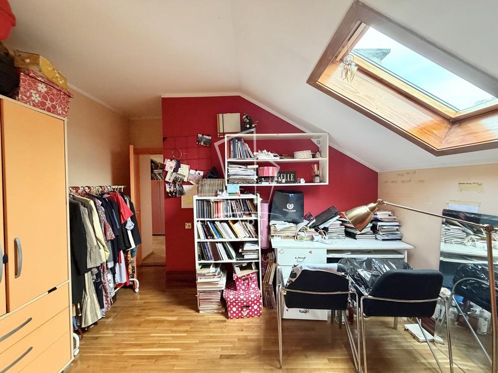 Slika 8 - 22. oktobra, Troiposoban stan na prodaju, 86m2, 240.000€