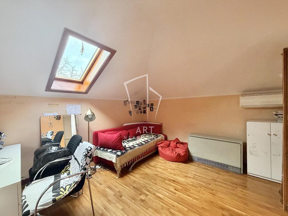 Slika 7 - 22. oktobra, Troiposoban stan na prodaju, 86m2, 240.000€