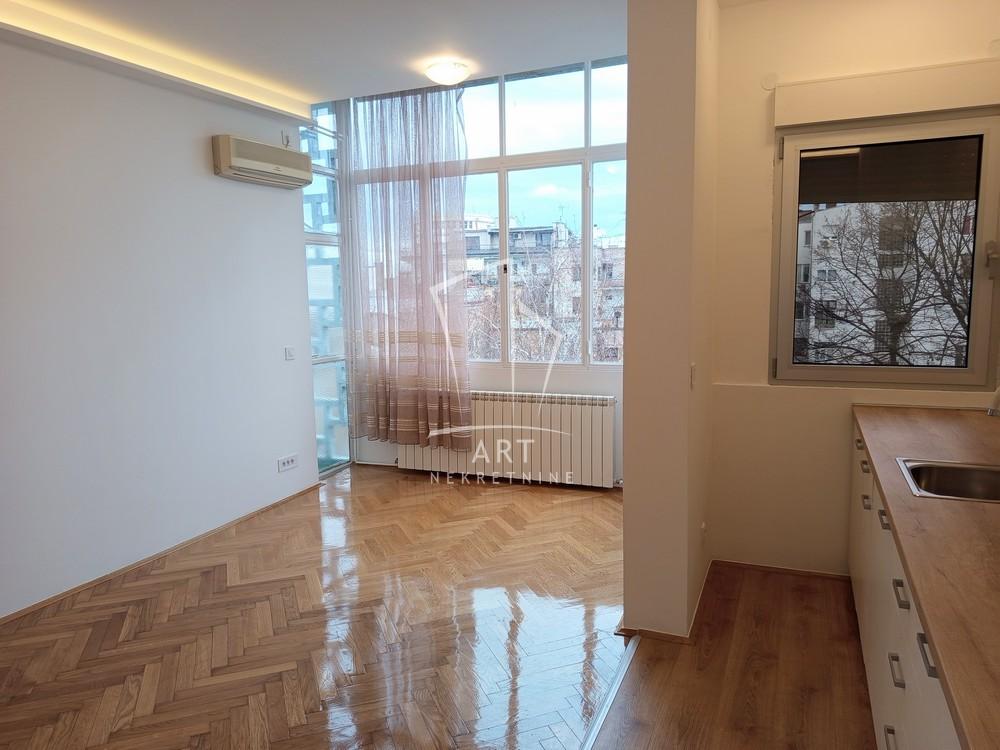 Slika 3 - Majke Jevrosime,  Lokal za izdavanje, 78m2, 1.100€