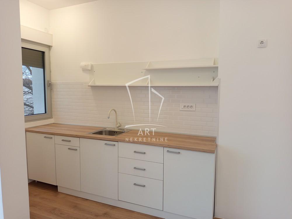 Slika 9 - Majke Jevrosime, Trosoban stan za izdavanje, 78m2, 1.100€