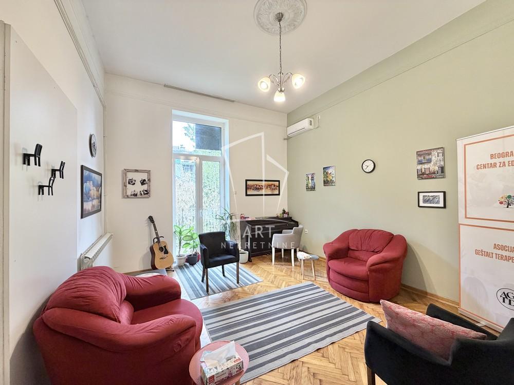 Slika 1 - Strahinjića Bana, Dvosoban stan na prodaju, 69m2, 289.000€