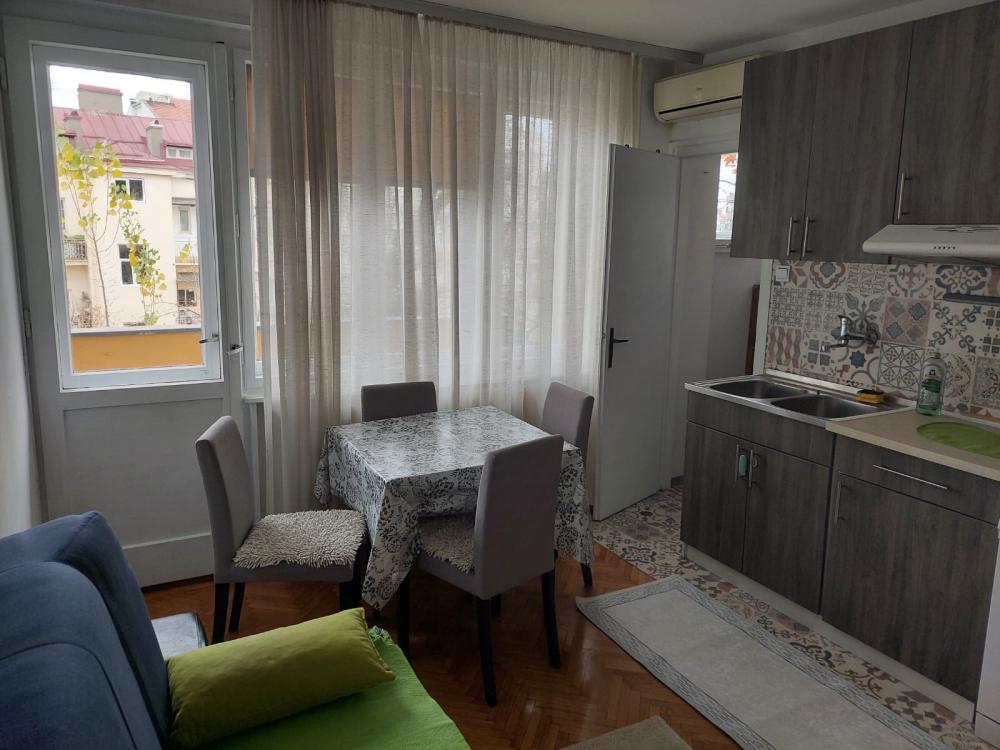 Slika 8 - Jednoiposoban stan za izdavanje, 40m2, 600€