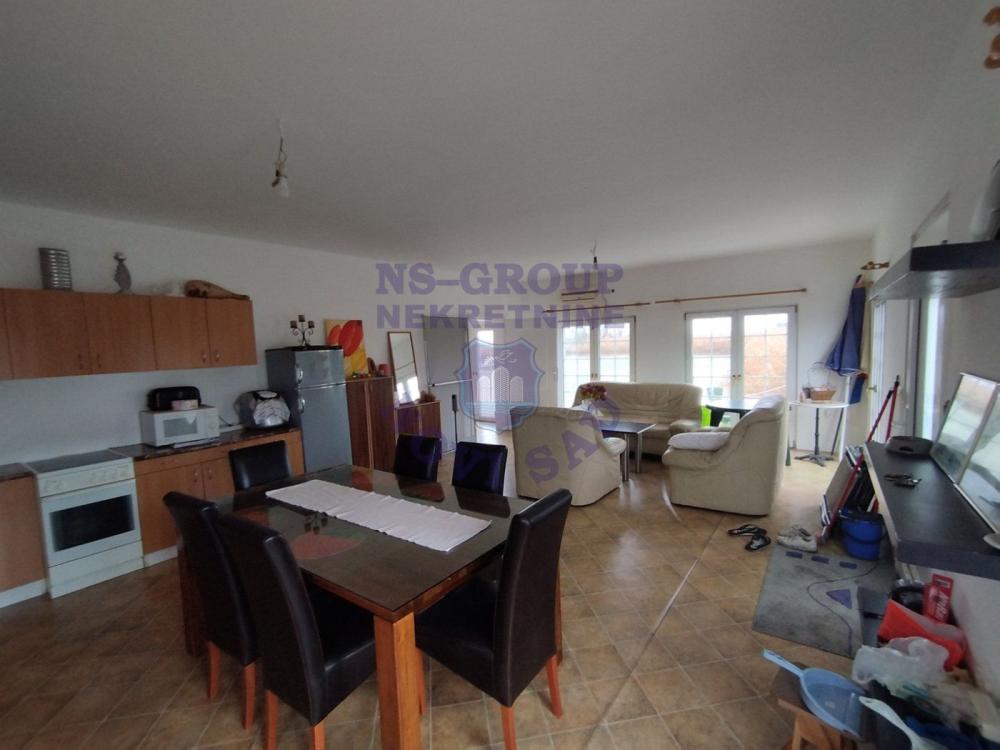 Slika 4 -  Građevinsko zemljište na prodaju, Čurug, 1.648.000€