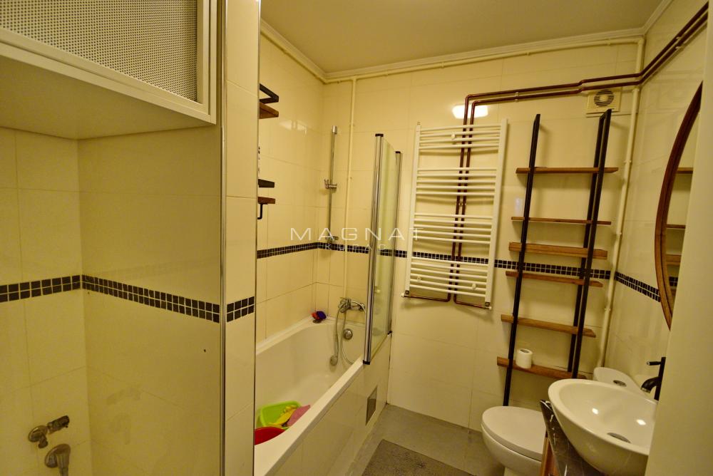 Slika 8 - Kralja Vladimira, Trosoban stan na prodaju, 73m2, 268.000€